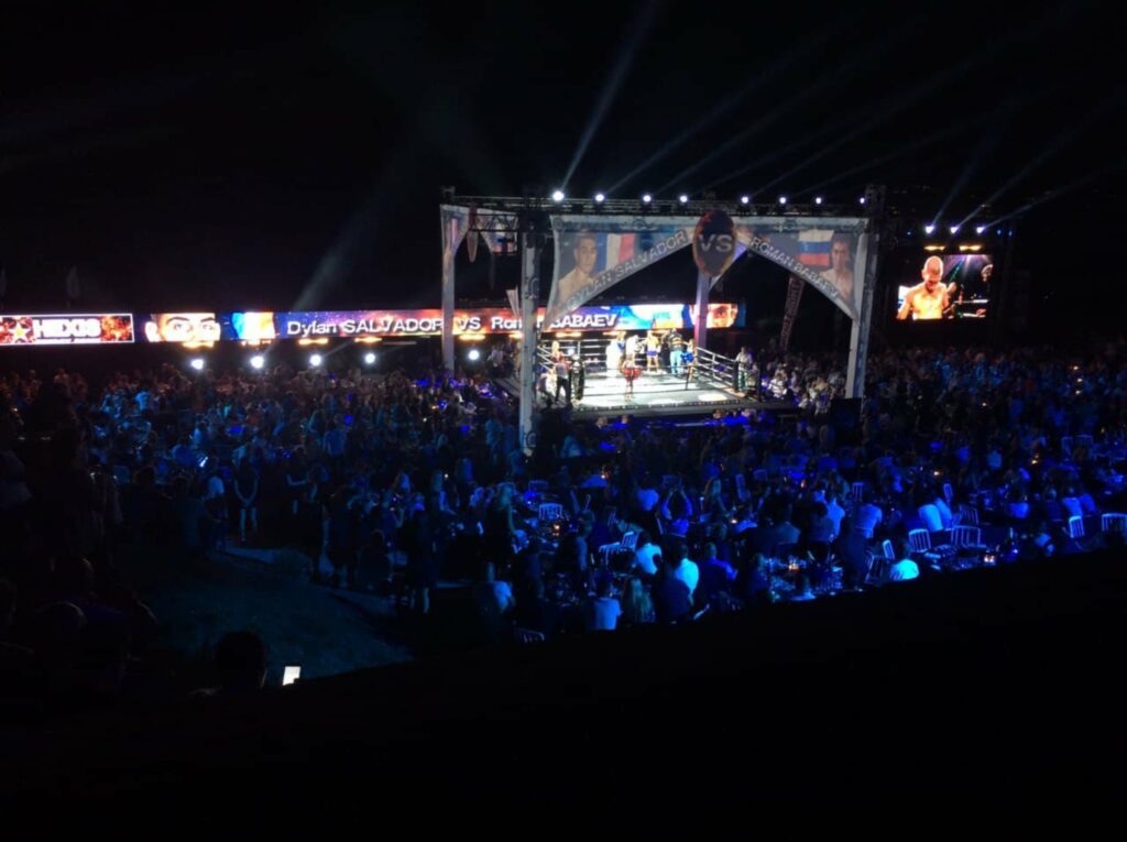 FIGHT NIGHT